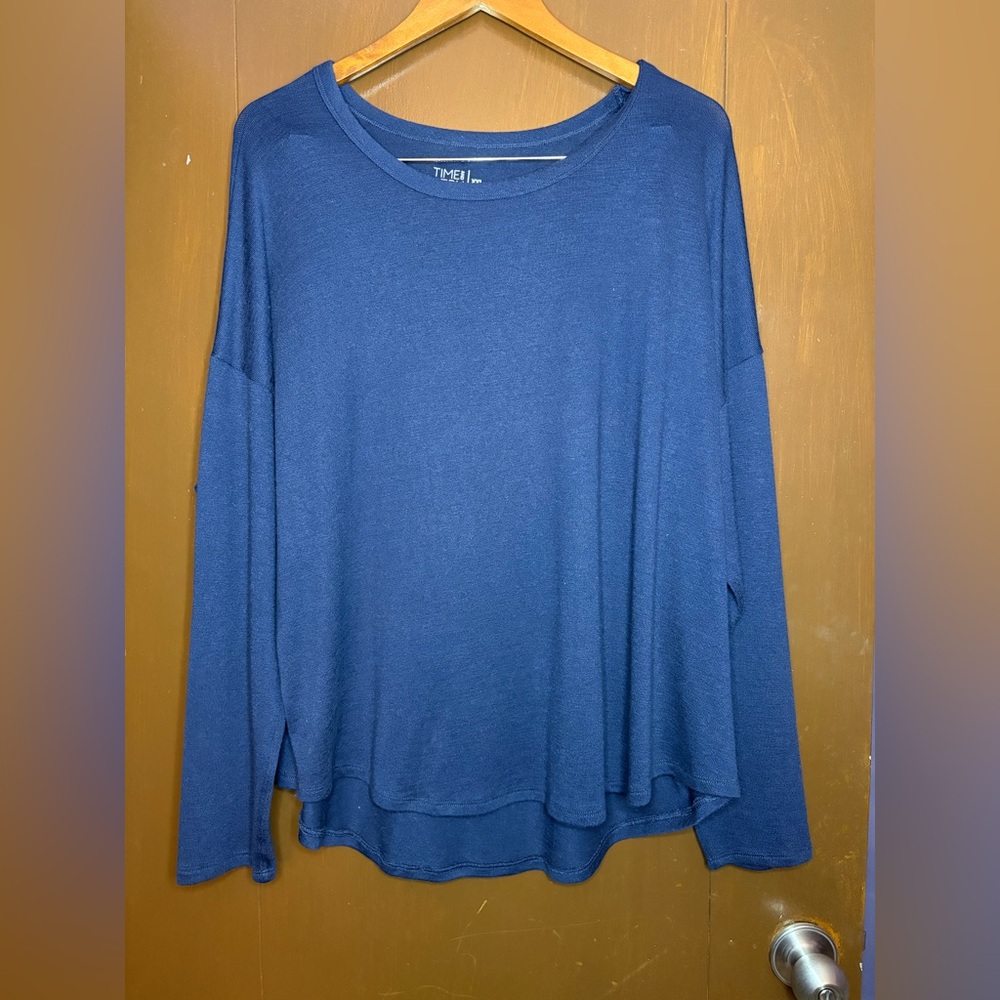 Time and Tru Navy Long Sleeve Shirt